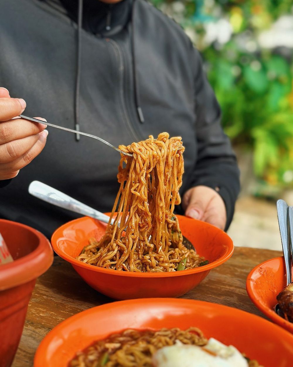 4 Kedai Mie Bangladesh di Malang, Wajib Coba!