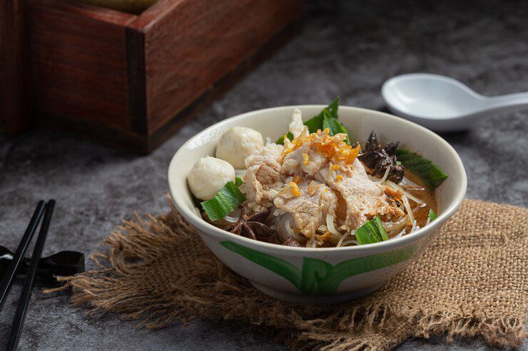 Bakso Suneo, Kuliner Unik yang Viral di Surabaya