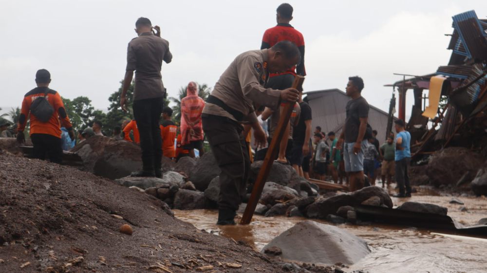 Jumlah Korban Meninggal Akibat Banjir Bandang di Ternate Bertambah