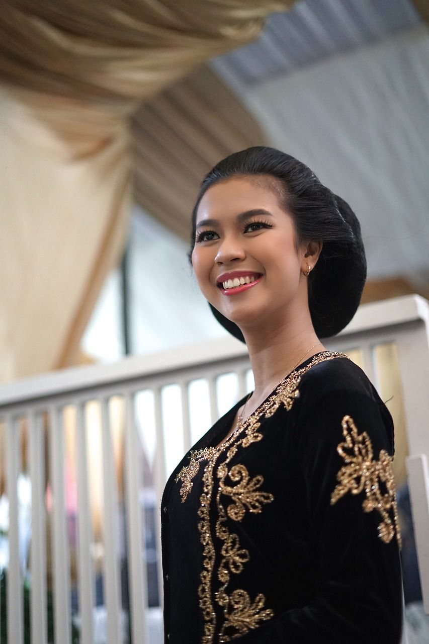 7 Persewaan Kebaya untuk Wisuda di Surabaya