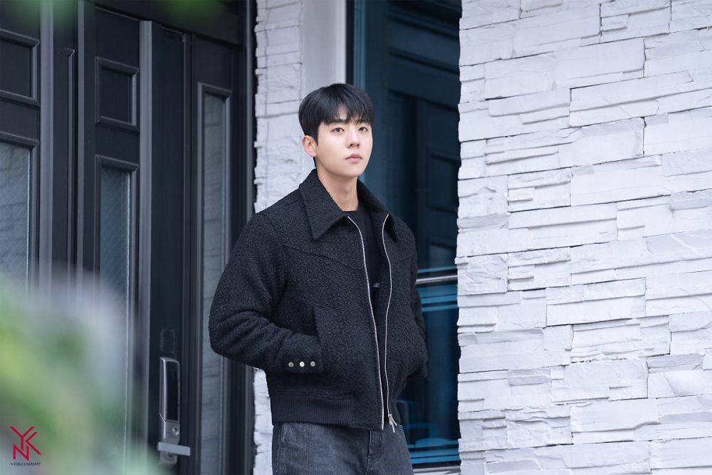 12 Outfit Chae Jong Hyeop di Drakor Serendipity's Embrace, Fashionable