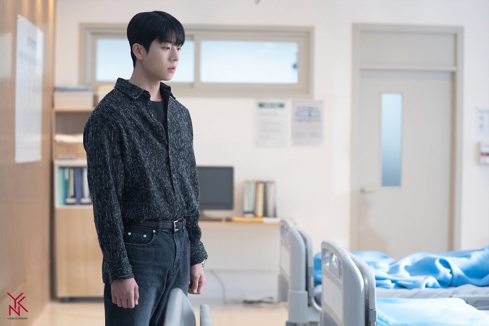 12 Outfit Chae Jong Hyeop di Drakor Serendipity's Embrace, Fashionable