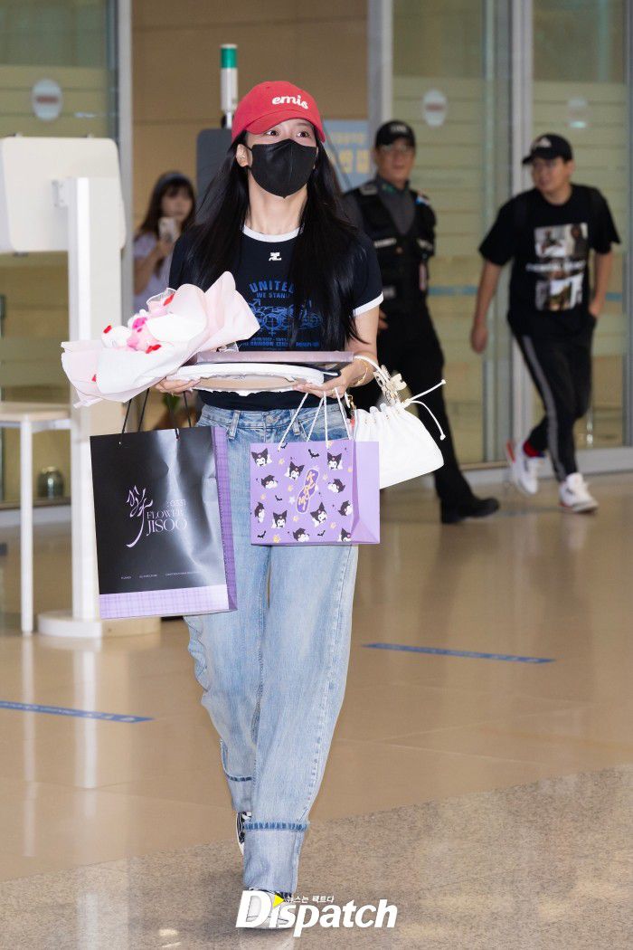 8 Ide Fashion Style ala Jisoo BLACKPINK, Super Modis!