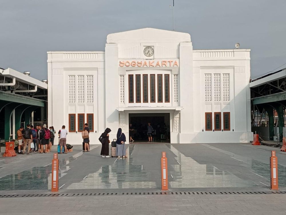 Jumlah Pengguna Kereta Api di 5 Stasiun di Jogja Meningkat