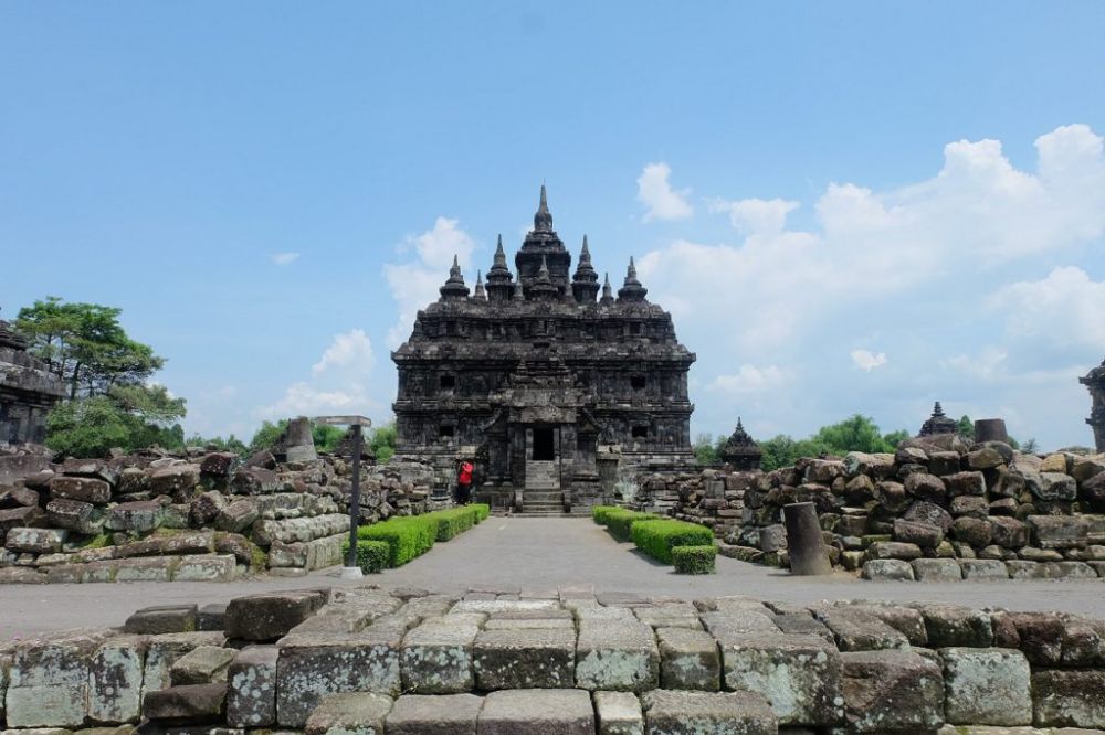 7 Candi Peninggalan Zaman Dinasti Sailendra, Sarat Nilai Sejarah!