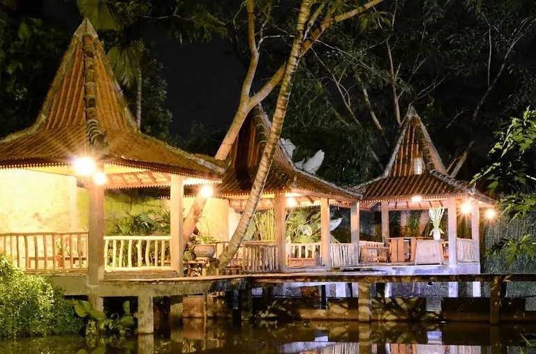 7 Restoran Keluarga di Bondowoso, Pilihan Family Time