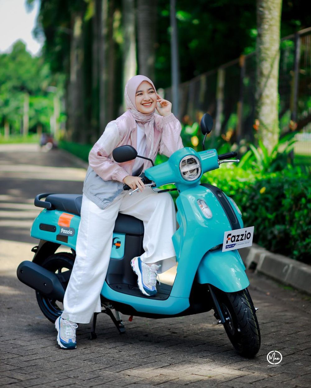 7 Ide OOTD Hijab Colorful ala Cut Syifa, Trendi Abis!