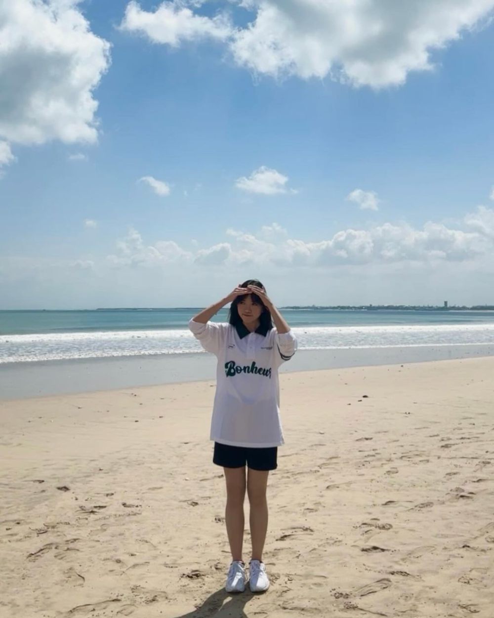 9 OOTD ke Pantai ala Member JKT48 yang Cocok buat Remaja!