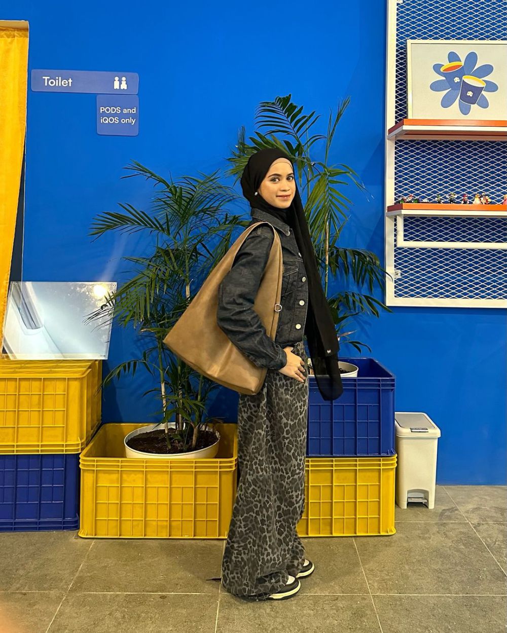 9 Ide Outfit Casual Teen Skena ala Aisyah Ibrahim, Outstanding!