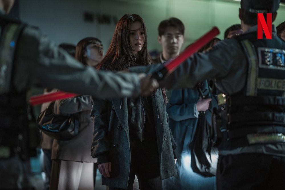 4 Alasan Kamu Wajib Nonton Gyeongseong Creature Season 2