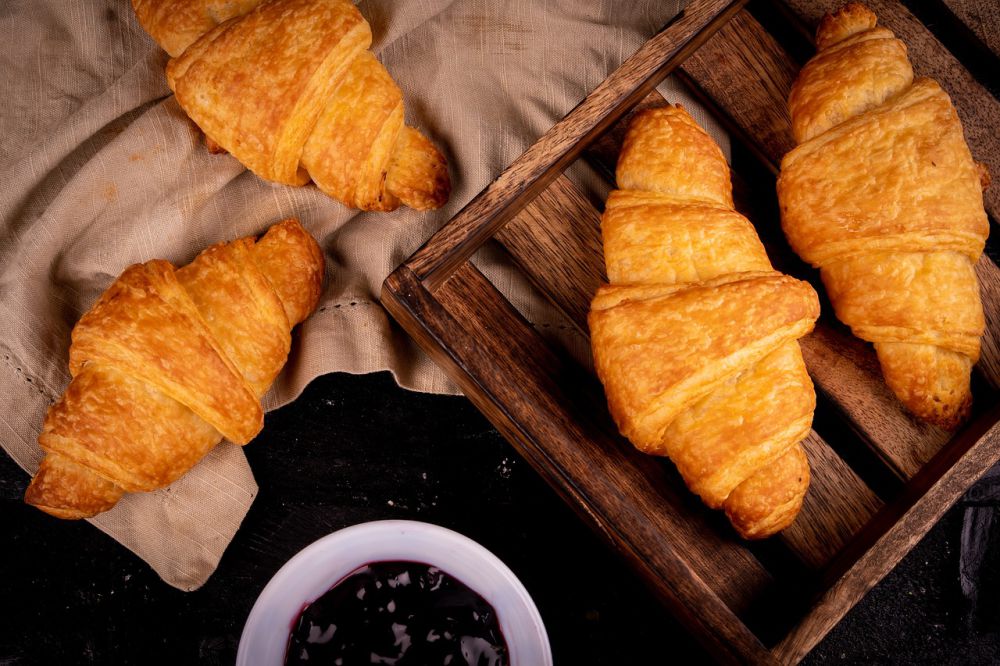 Resep Croissant Pistachio Ala Bakery Prancis yang Enak dan Renyah