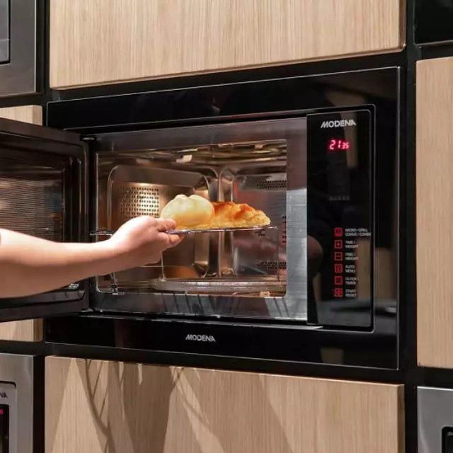 4 Rekomendasi Microwave Oven Terbaik 2024