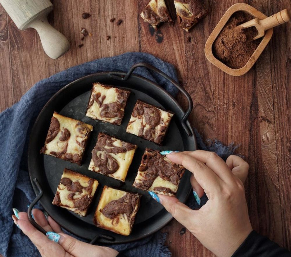 Resep Cream Cheese Brownies, Perpaduan Keju dan Cokelat yang Nikmat! 