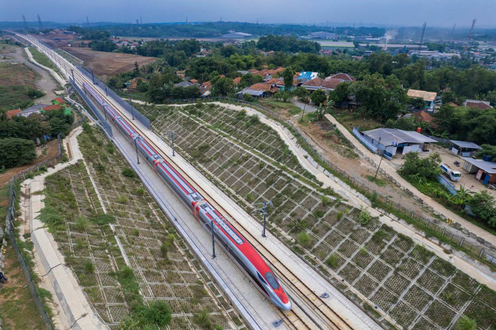 Gempa Guncang Kabupaten Bandung, 14 Perjalanan Whoosh Dibatalkan