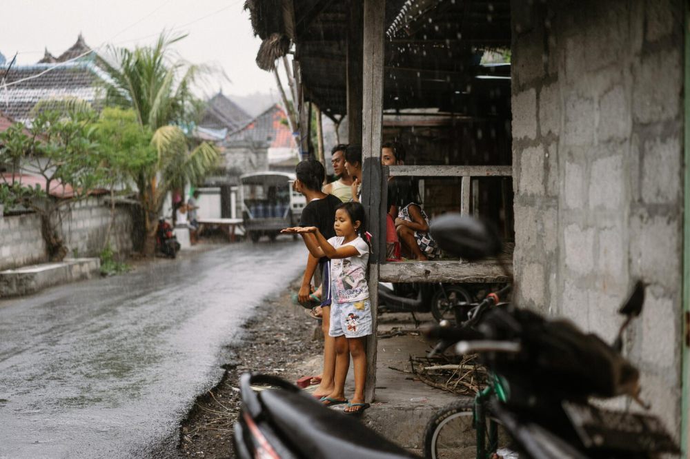 6 Kelebihan Tinggal di Desa yang Jarang Dirasakan Orang Kota, Damai