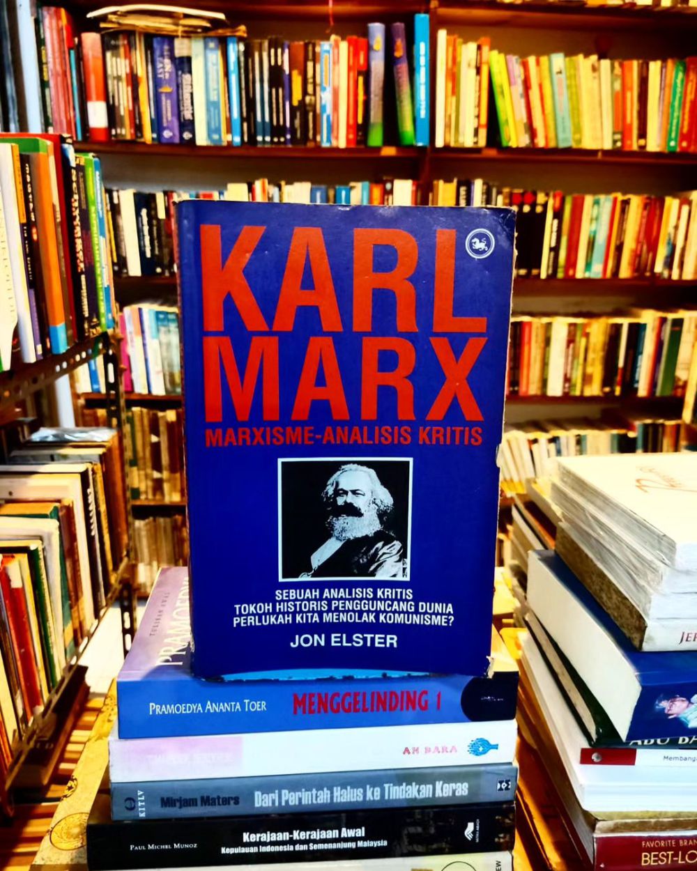 7 Buku Filsafat Karl Marx untuk Mengasah Nalar Kritis