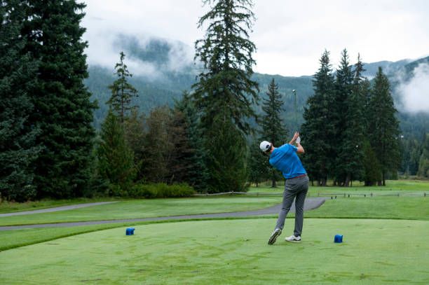 6 Tempat Bermain Golf Dengan View Pegunungan di Jawa Timur