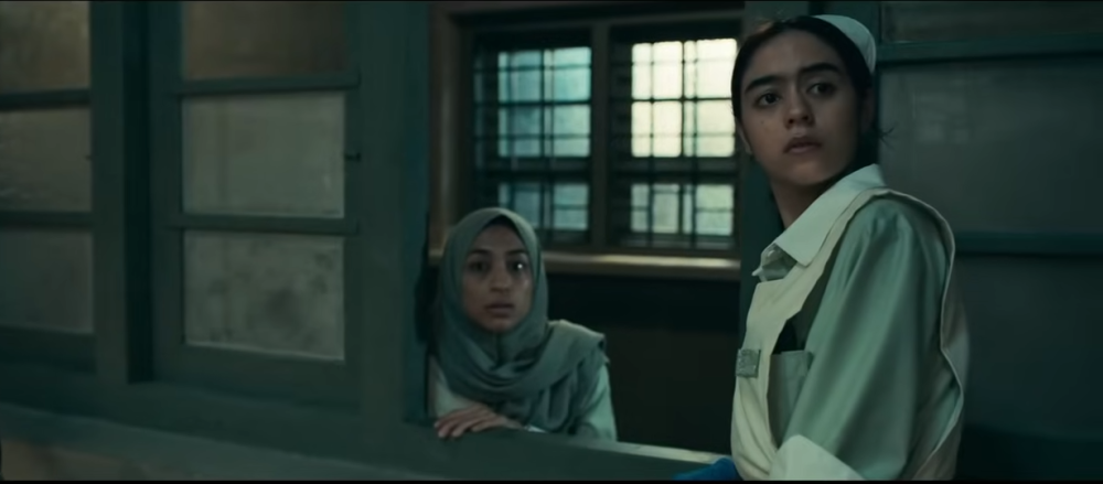 10 Film Horor Tentang Sahabat yang Terjebak di Tempat Penuh Teror