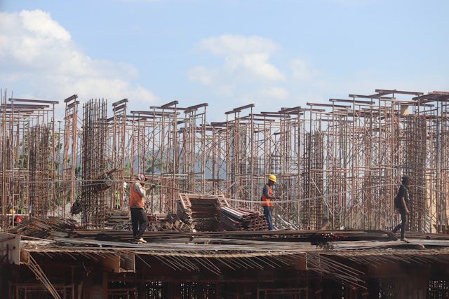 6 Toko Bangunan di Kediri dengan Pilihan Barang Terlengkap