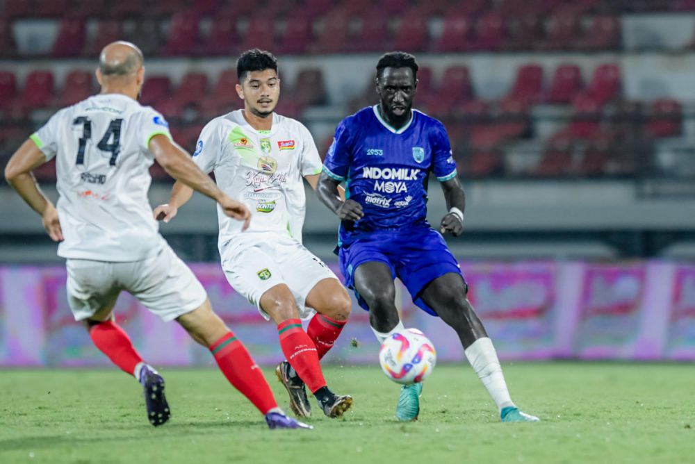 4 Catatan Unik Laga Persik Kediri vs Persita Tangerang