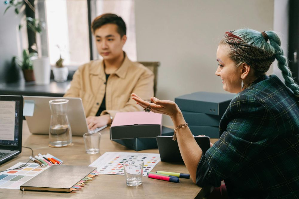 5 Alasan Mengapa Kepribadian ENTP Selalu Menantang Argumen Orang Lain