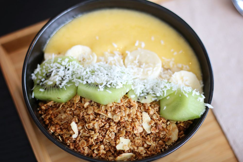 8 Resep Smoothie Bowl untuk Sarapan, Penuh Nutrisi dan Mengenyangkan