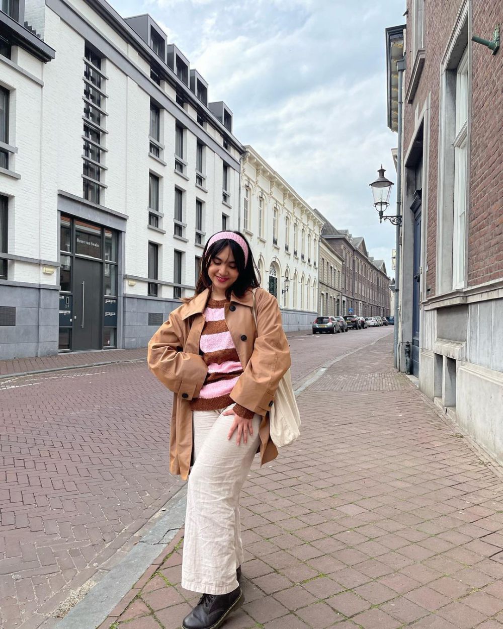 9 Styling Outfit Hits ala Keshya Valerie, Creator Muda Gen Z