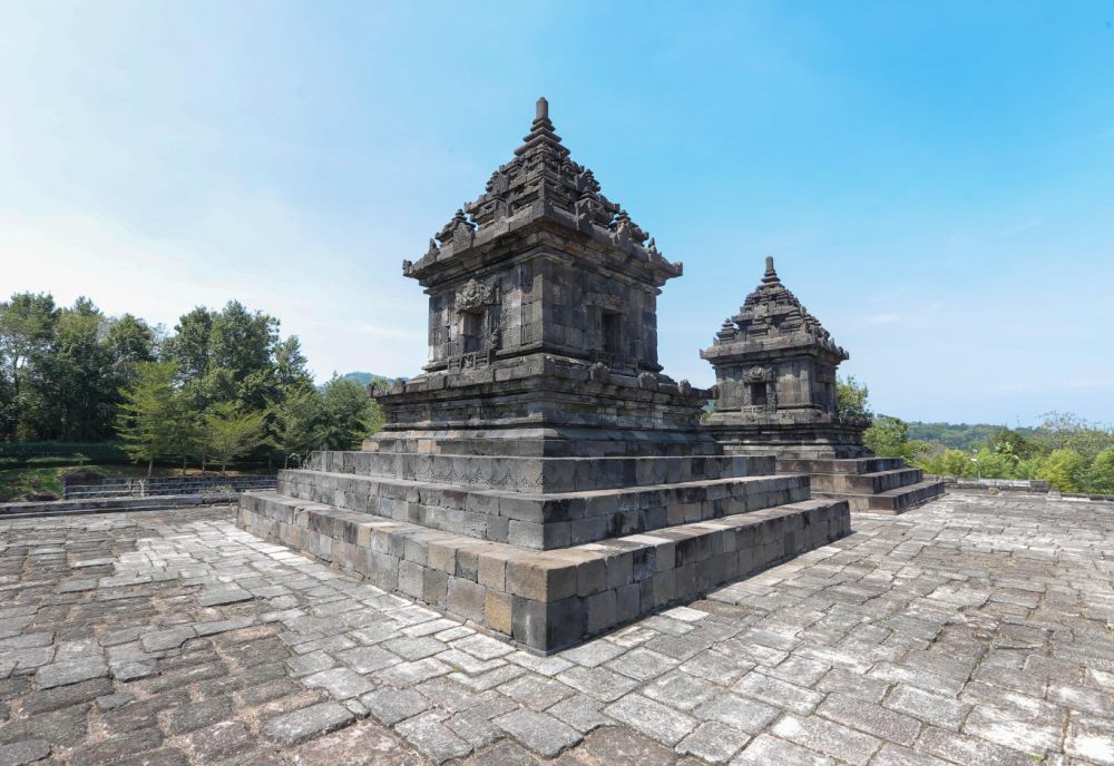 Candi Barong: Alamat, Harga Tiket Masuk, dan Tips Berkunjung