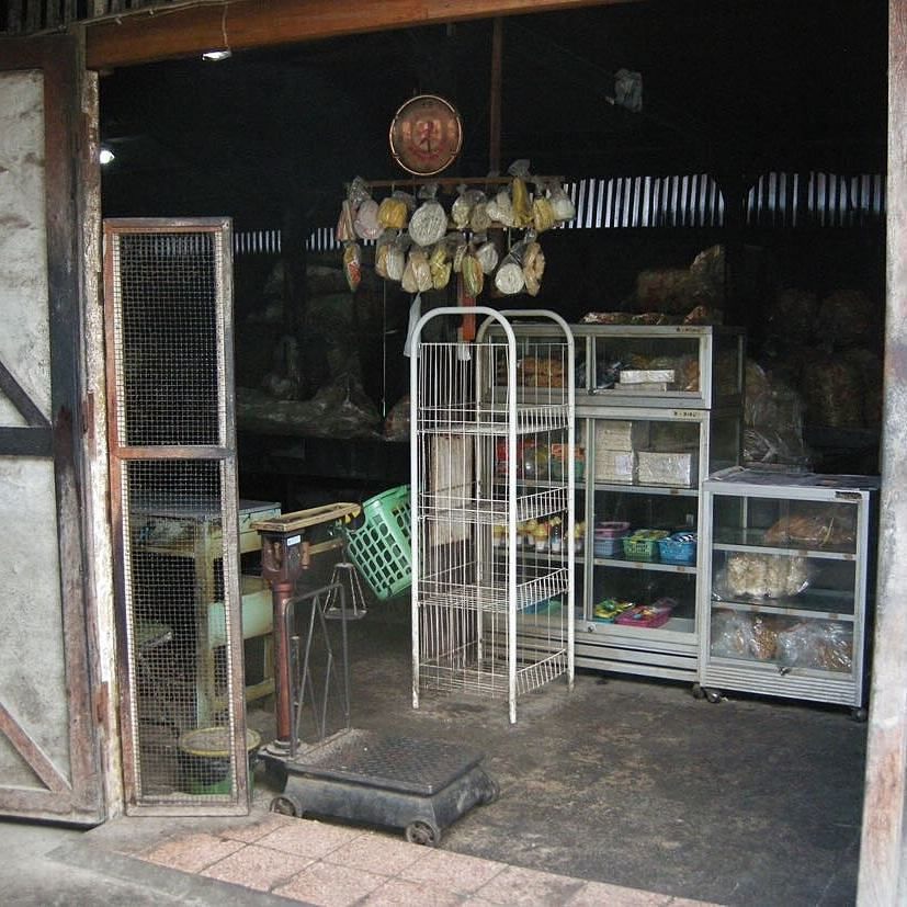 Kerupuk Abang Ijo, Kuliner Bojonegoro Eksis Sejak Tahun 1929