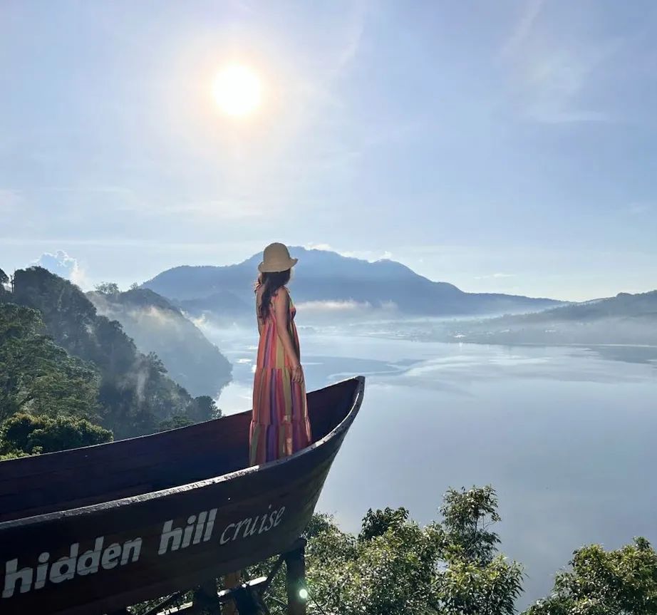 Tiket Masuk Wanagiri Hidden Hill, Spot Instagramable di Bali