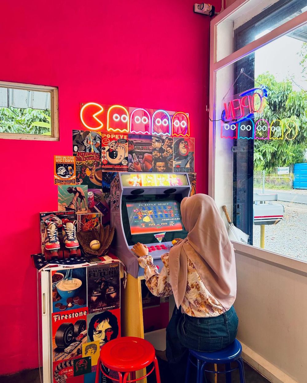 Circa 90 Cafe, Tempat Nongkrong Anak 90-an Ada Game Dingdong