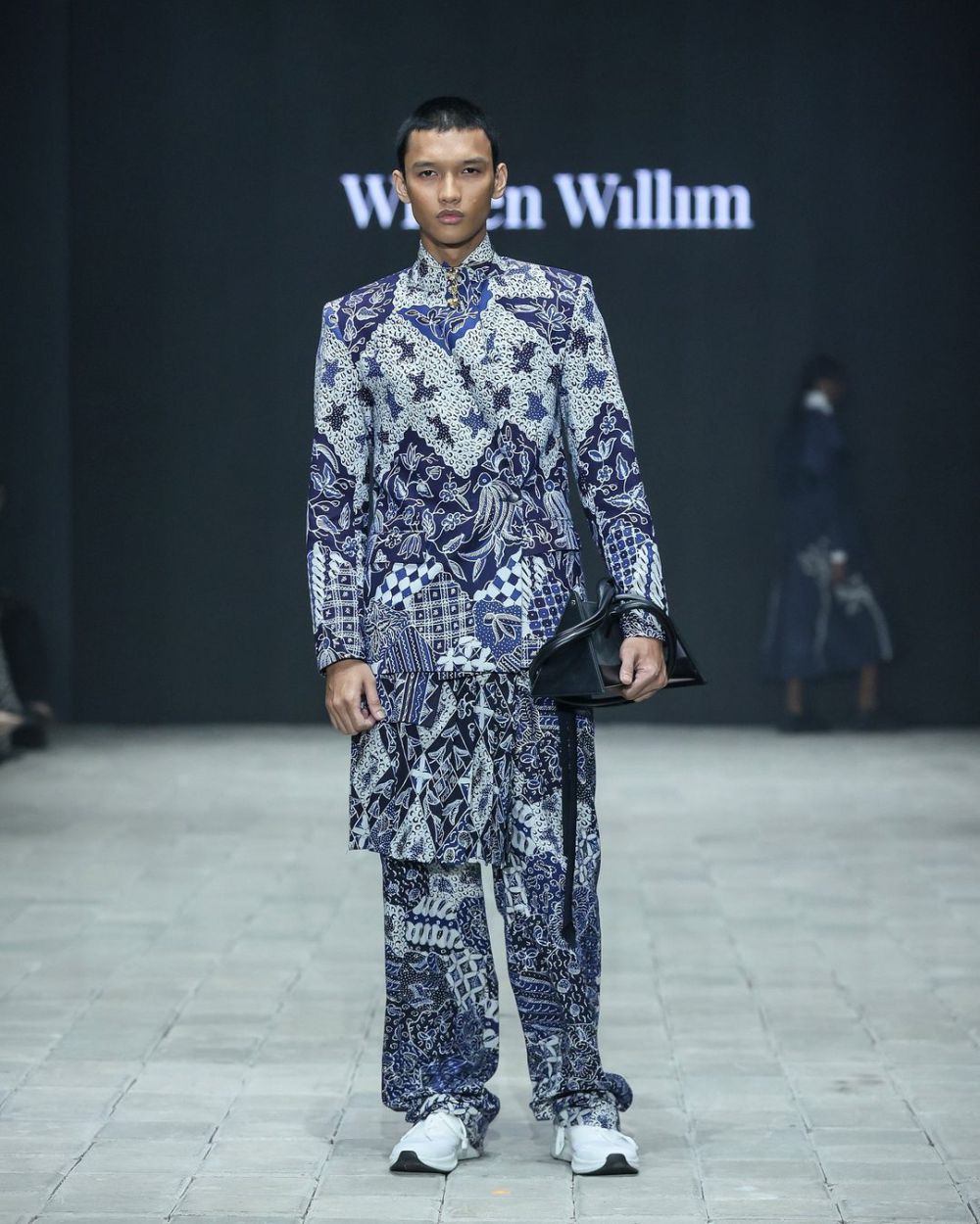 11 Koleksi Wilsen Willim di Plaza Indonesia Men's Fashion Week 2024