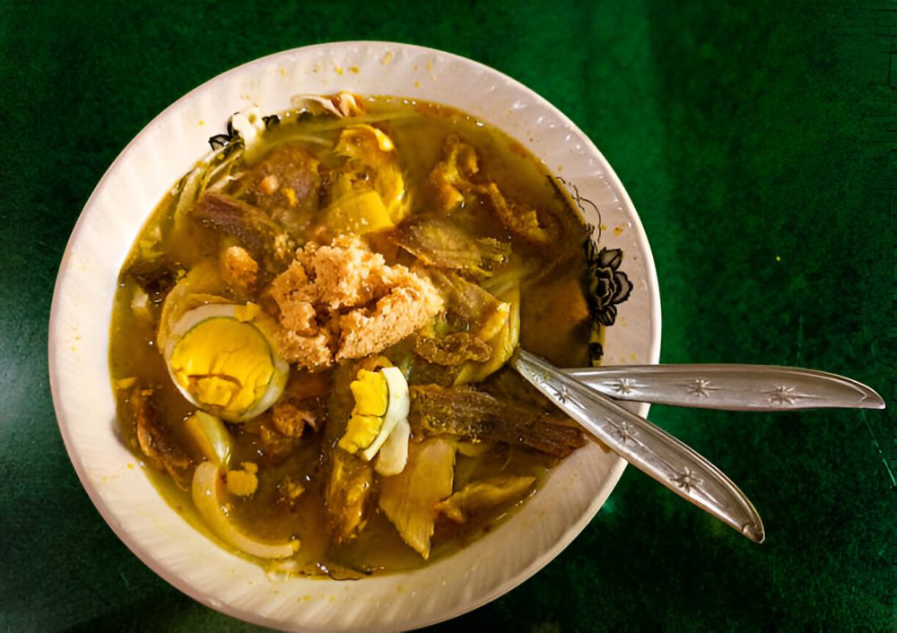 5 Warung Soto Daging Terenak di Jember, Ada yang Cuma 5 Ribu Aja!