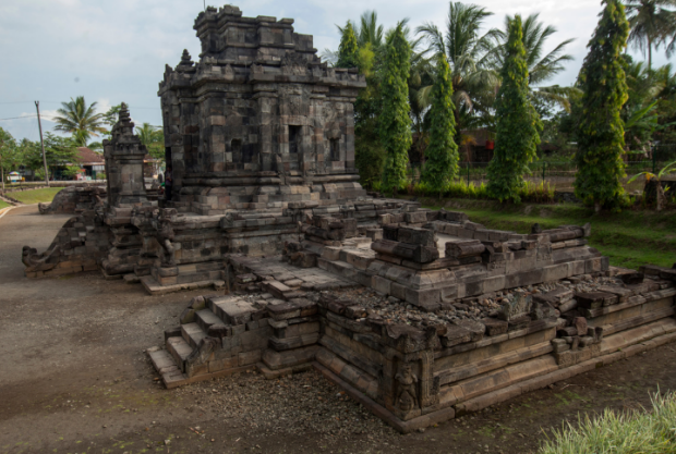 7 Candi Peninggalan Zaman Dinasti Sailendra, Sarat Nilai Sejarah!