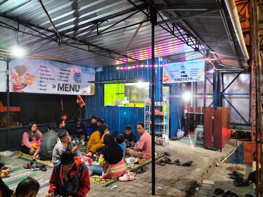 7 Rekomendasi Kuliner Malam di Bundaran Pacet Mojokerto 