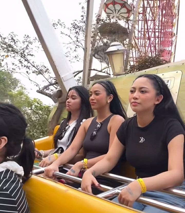 9 Potret Rachel Vennya bersama Karyawan Outing di Dufan. Heboh Banget!