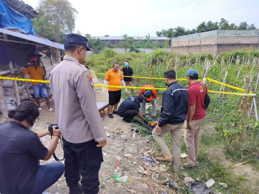 Minum Alkohol Medis, Pria di Tulungagung Ditemukan Tewas di Parit