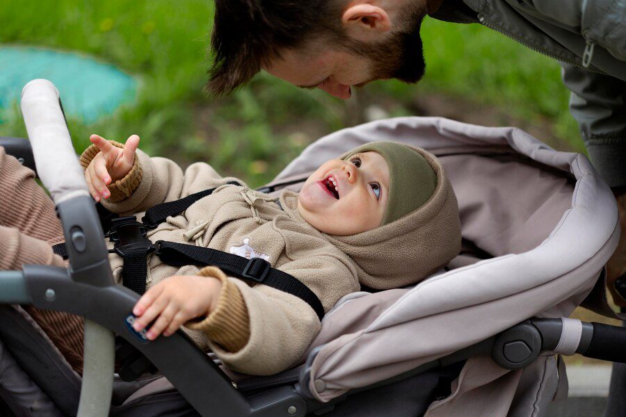 7 Tempat Cuci Stroller Bayi Terbaik di Surabaya, Tampak Seperti Baru!