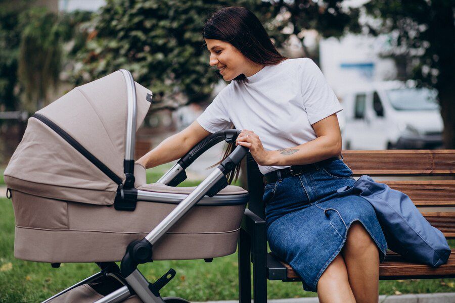 7 Tempat Cuci Stroller Bayi Terbaik di Surabaya, Tampak Seperti Baru!