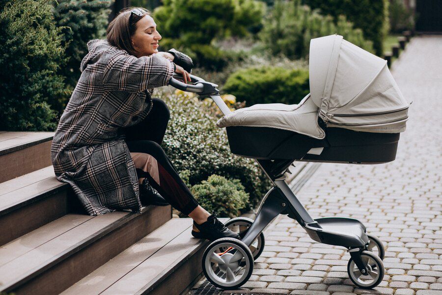 7 Tempat Cuci Stroller Bayi Terbaik di Surabaya, Tampak Seperti Baru!