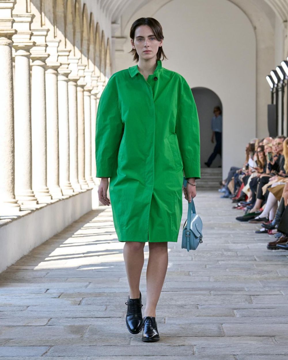 10 Koleksi SS25 Bally di Milan Fashion Week 2024, Timeless!