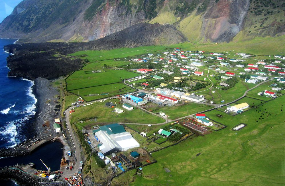 Menguak Keunikan Tristan da Cunha, Pulau Terpencil di Dunia