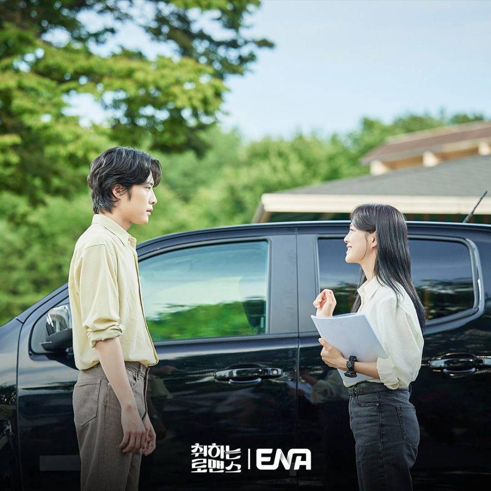 Kepribadian Chae Yong Joo dan Yoon Min Joo di Brewing Love