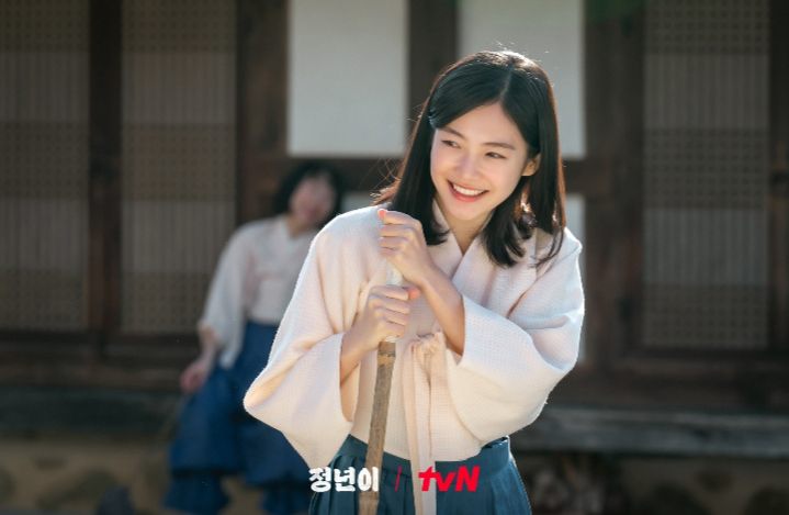 Kerja Sama Young Seo-Joo Ran di Jeongnyeon: The Star is Born