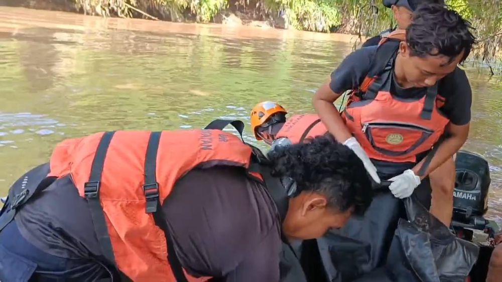 Hendak Nyoblos, Warga Temukan Jenazah Mengambang