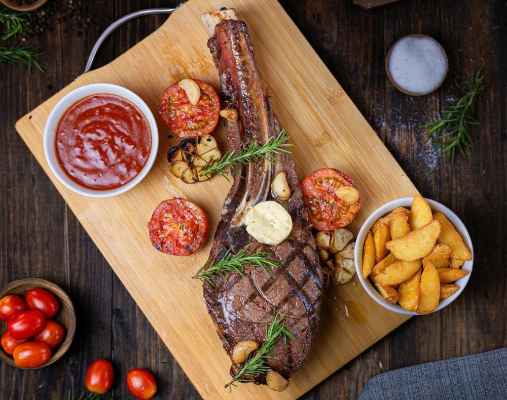 Jenis Steak Populer yang Mengalami Proses Dry Aging