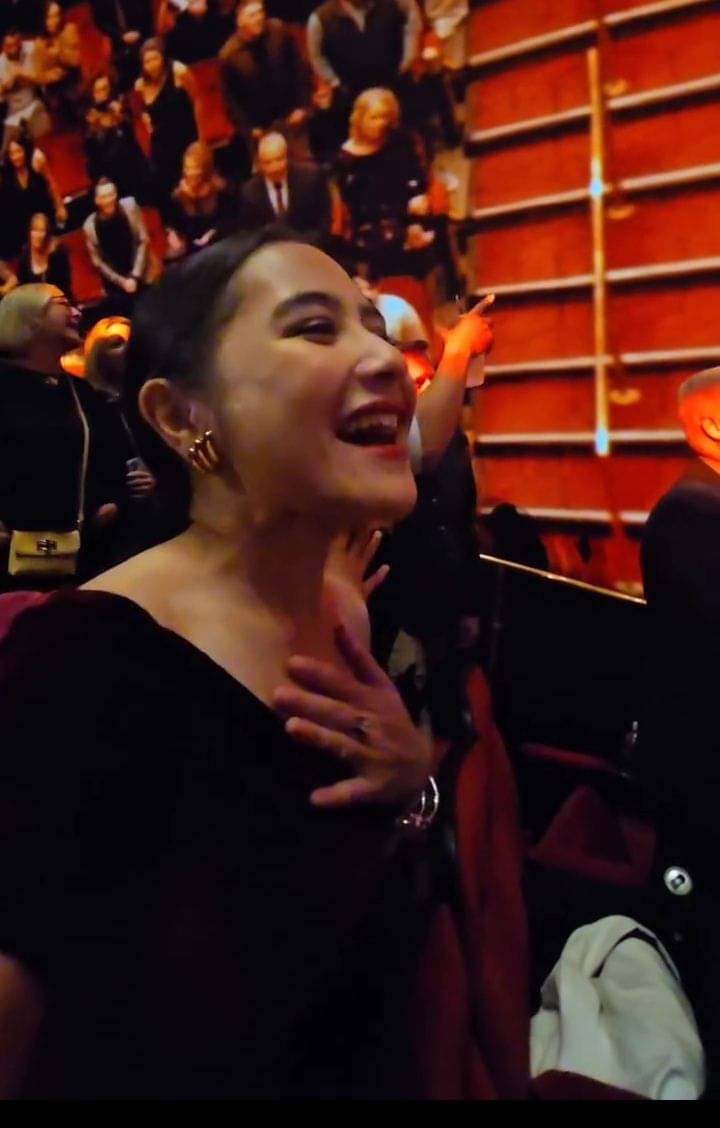 8 Momen Prilly Latuconsina Nonton Final Show Adele di Las Vegas