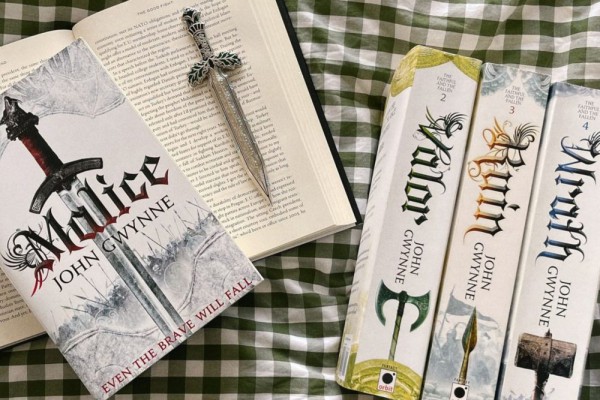 4 Buku Serial The Faithful and the Fallen Karya John Gwynne