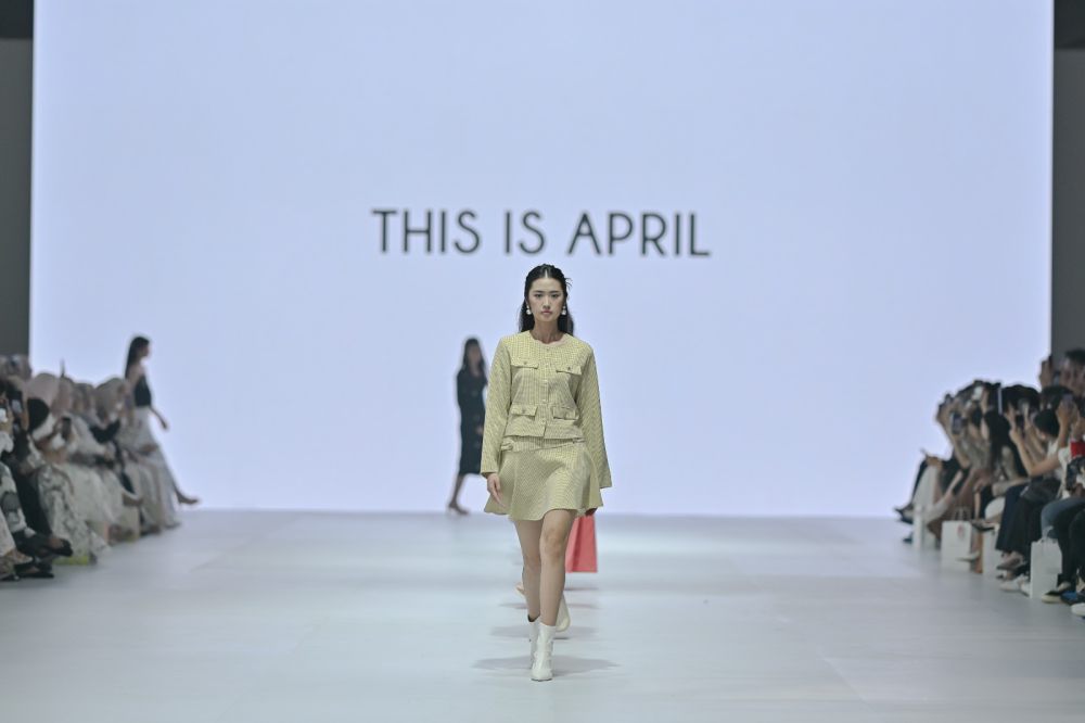 7 Koleksi THIS IS APRIL di JFW 2025, Asmaranala!