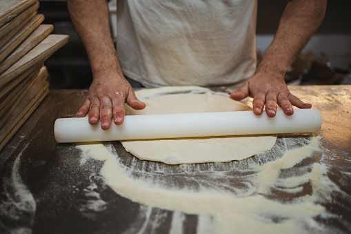 Cara Membuat Pizza ala Restoran dengan Bahan Sederhana di Rumah